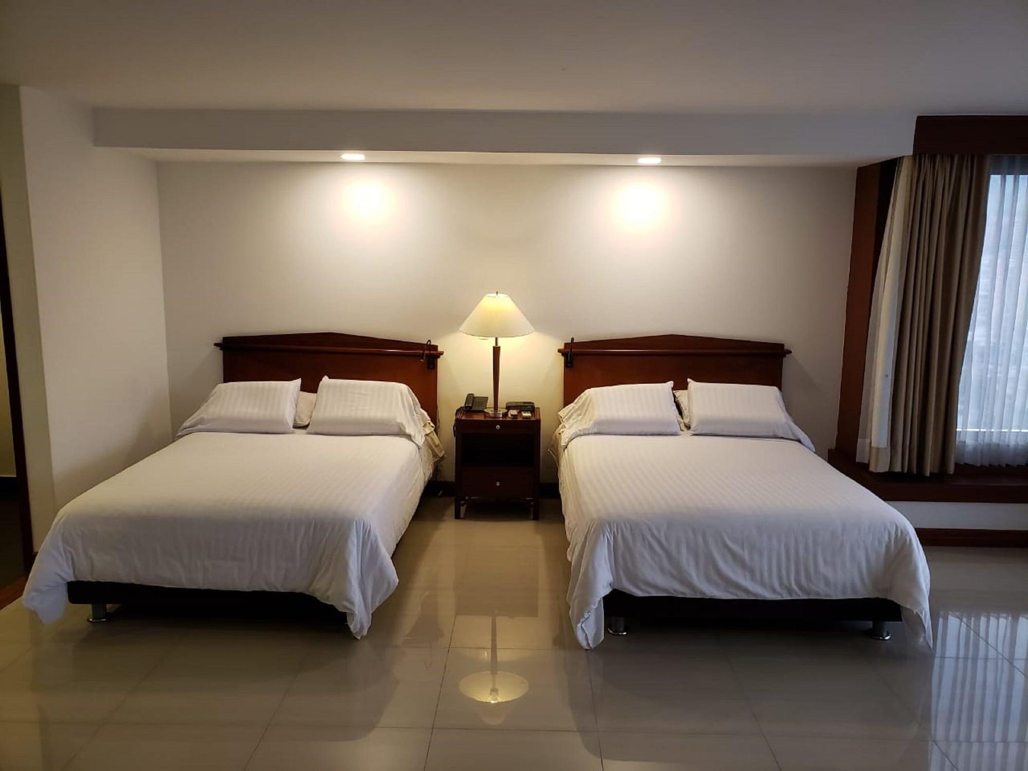 Torre De Cali Plaza Hotel Εξωτερικό φωτογραφία
